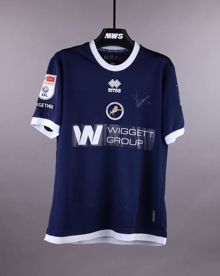 Femi Azeez Millwall jersey