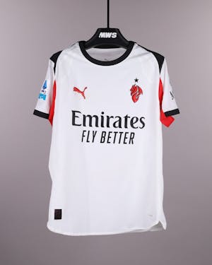 Luka Modrić AC Milan forması