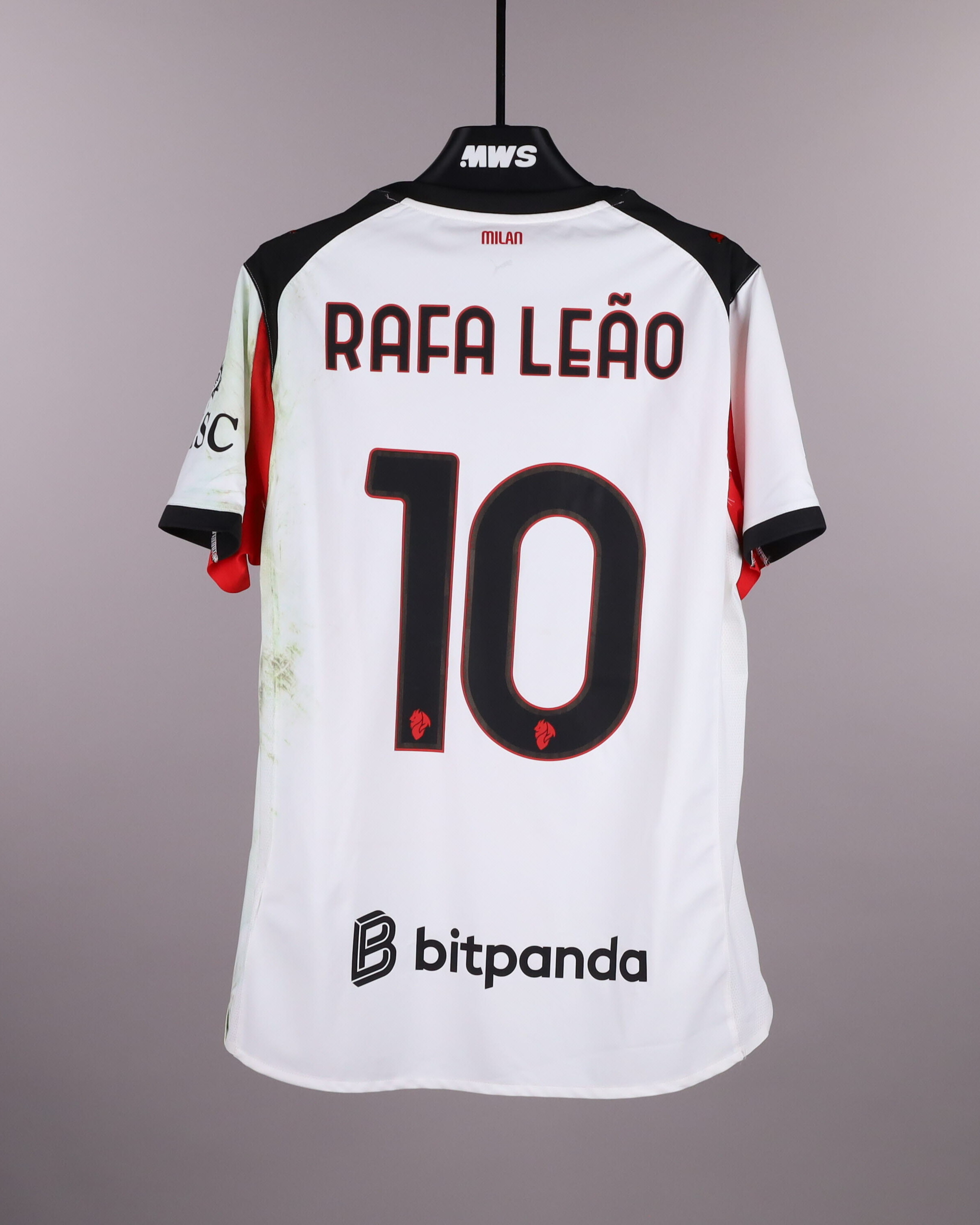Rafael Leão AC Milan shirt