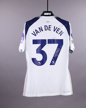 Camiseta Micky van de Ven Tottenham Hotspur