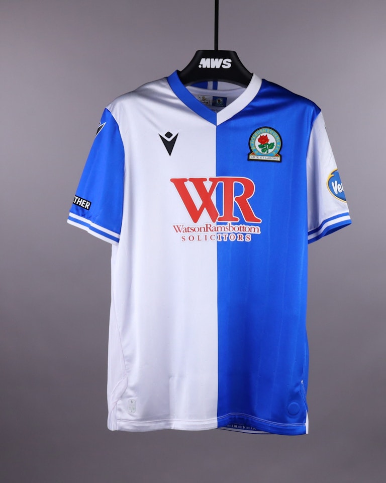 Igor Tyjon Blackburn Rovers jersey