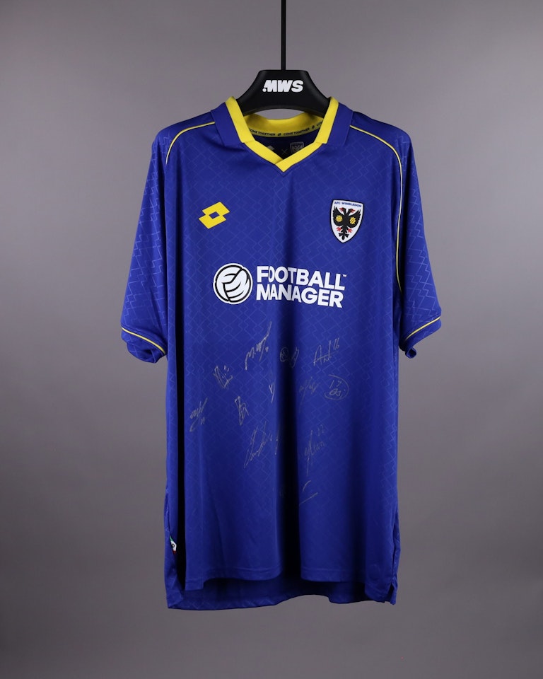 Squad Signed Shirt - 3
