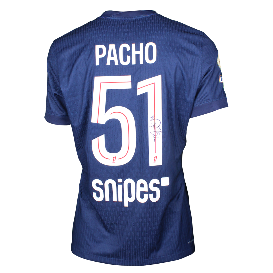 Willian Pacho Paris Saint-Germain jersey