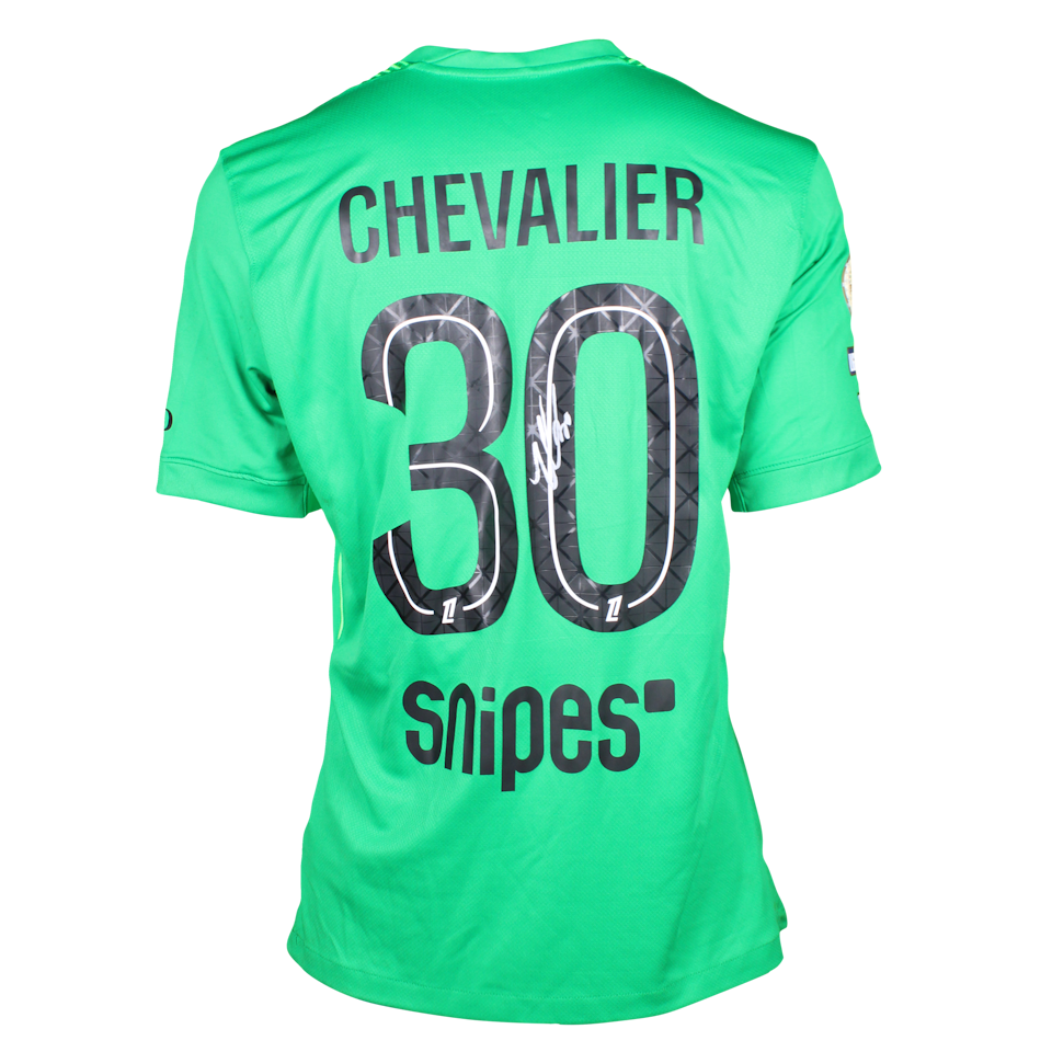 Lucas Chevalier Paris Saint-Germain jersey