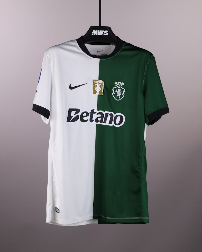 Eduardo Quaresma Sporting CP shirt
