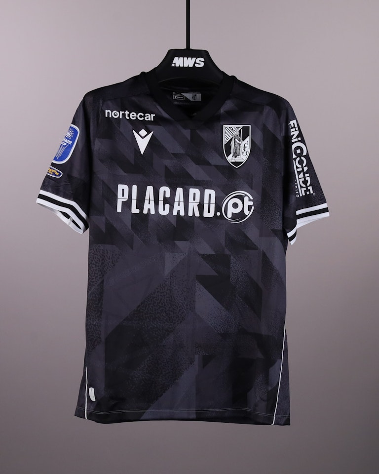 João Miguel Teixeira Mendes Vitória SC jersey