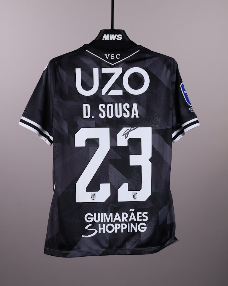 Diogo Lobão Sousa Vitória SC jersey