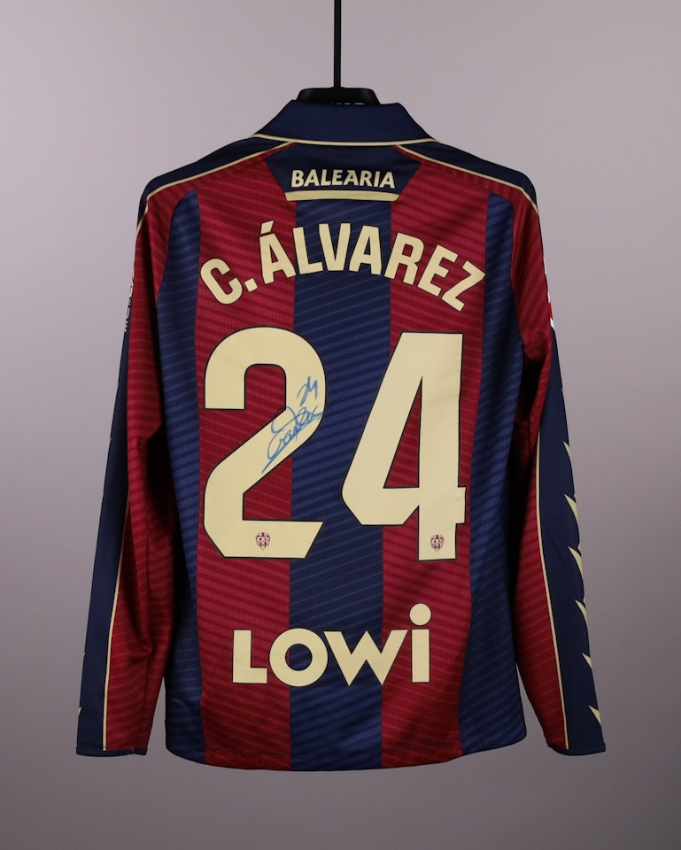 Carlos Álvarez Levante UD jersey