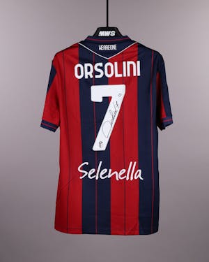 来自Bologna Fc 1909的Riccardo Orsolini球衣