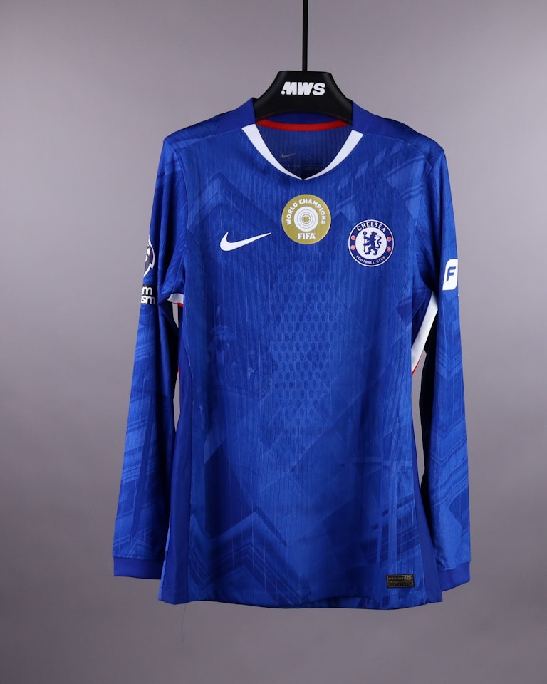 Enzo Fernández Chelsea jersey