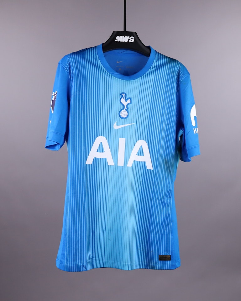 Guglielmo Vicario Tottenham Hotspur camisa.