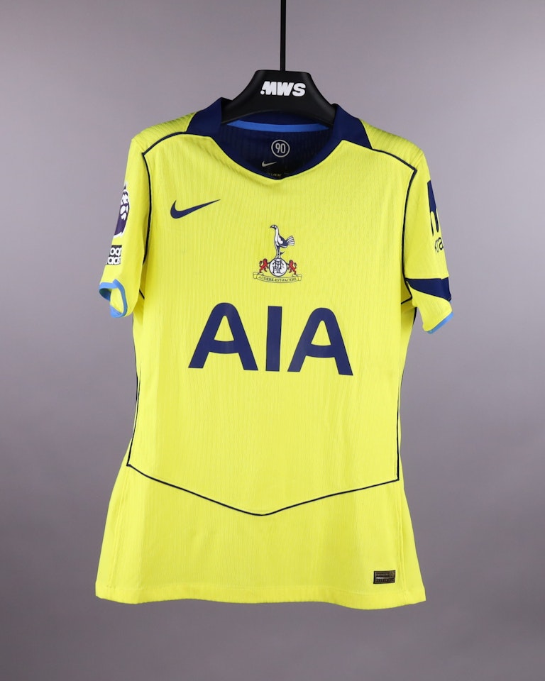 Maillot de Cristian Romero (Tottenham Hotspur)