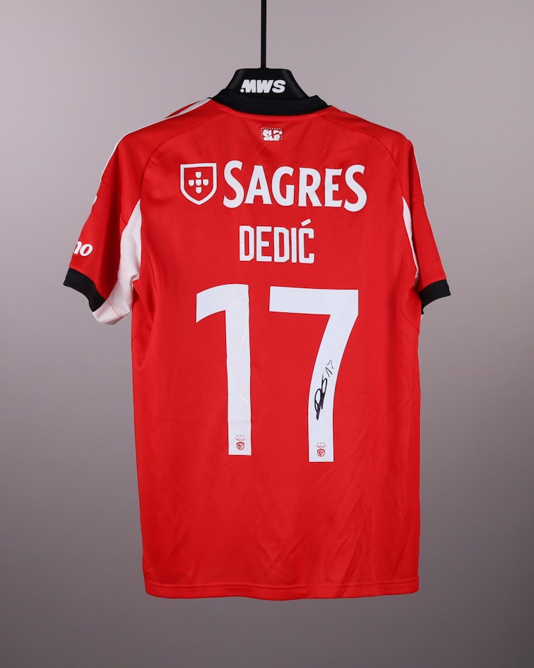Amar Dedić SL Benfica jersey