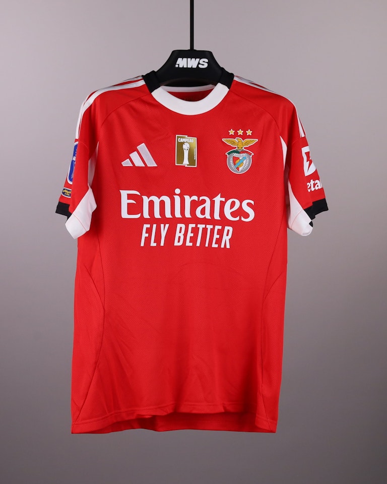 Amar Dedić SL Benfica jersey