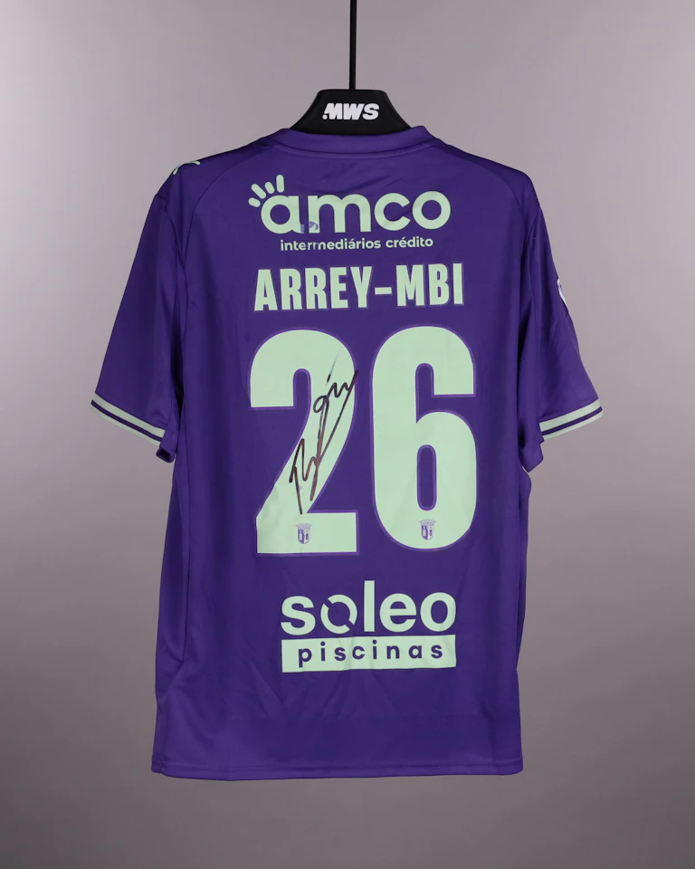 Bright Arrey-Mbi SC Braga jersey