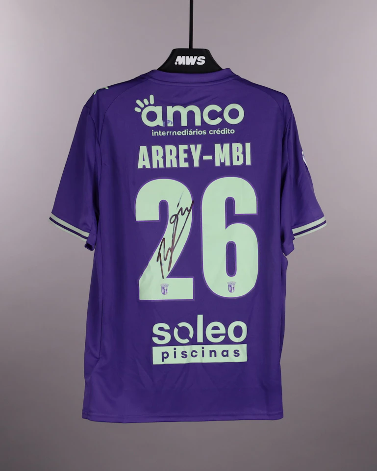 Bright Arrey-Mbi SC Braga jersey