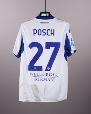 Como 1907 팀의 Stefan Posch 셔츠
