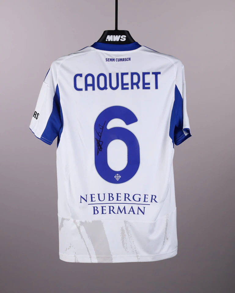 Como 1907 팀의 Maxence Caqueret 셔츠