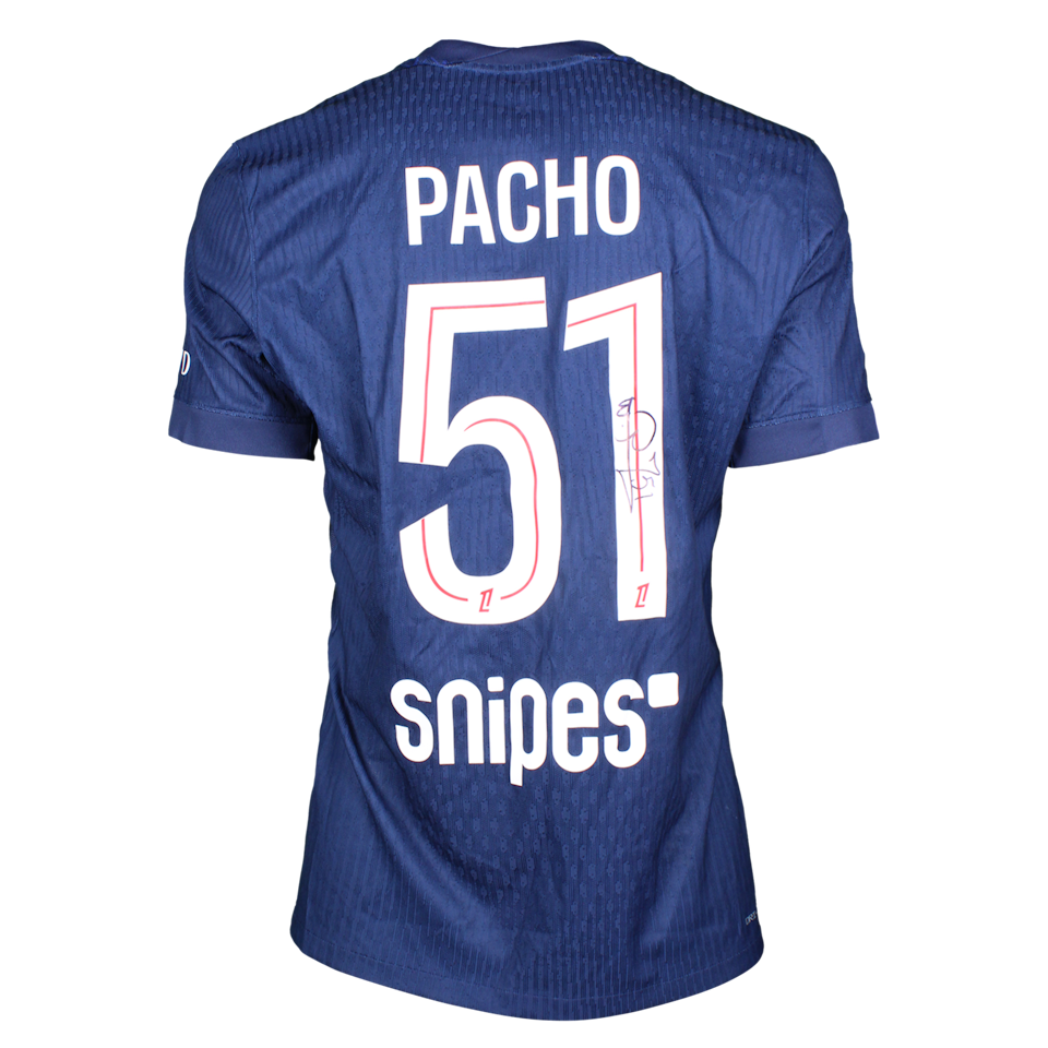 Willian Pacho Paris Saint-Germain jersey