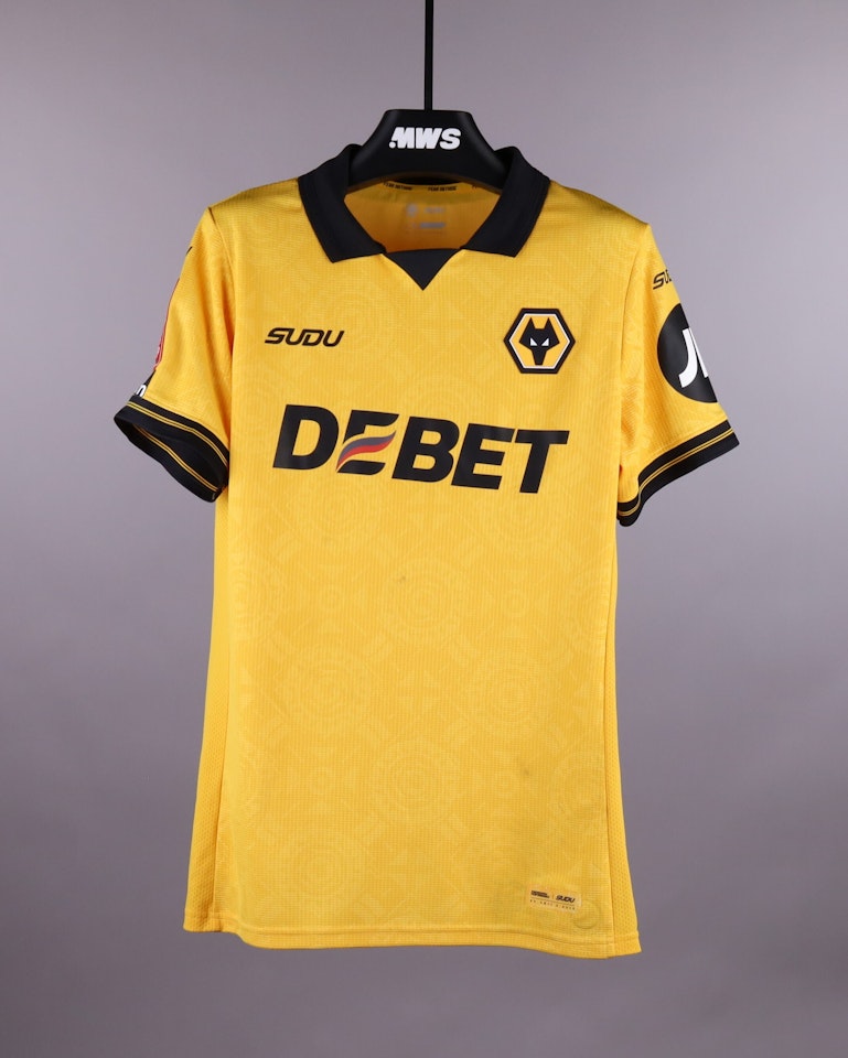 David Møller Wolfe Wolverhampton Wanderers jersey