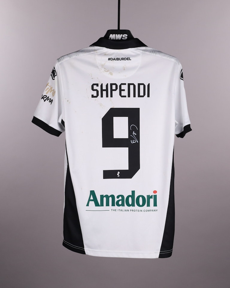Cristian Shpendi Cesena FC jersey