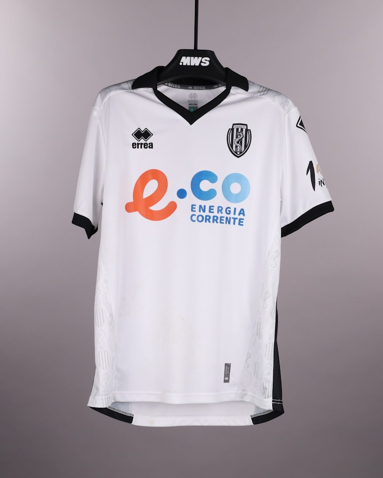Dimitri Bisoli Cesena FC jersey