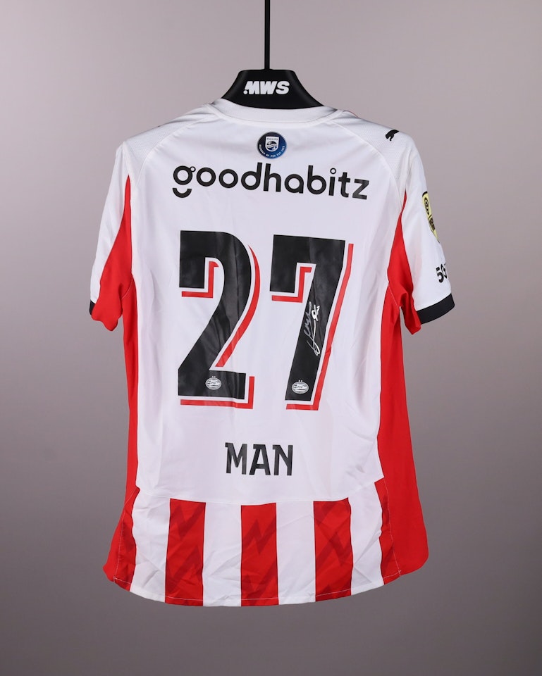 Dennis Man PSV jersey