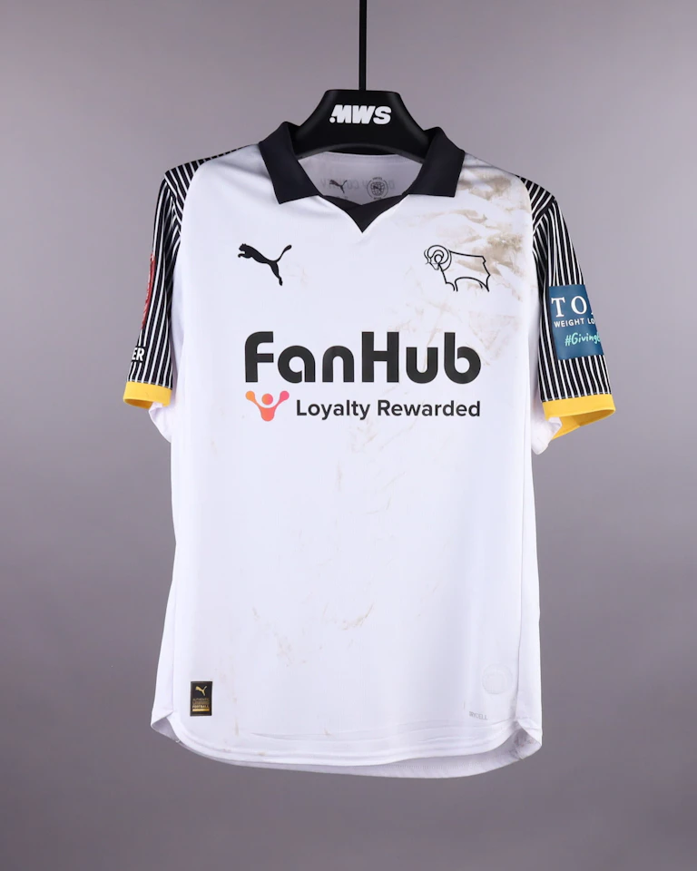 Oscar Fraulo Derby County shirt