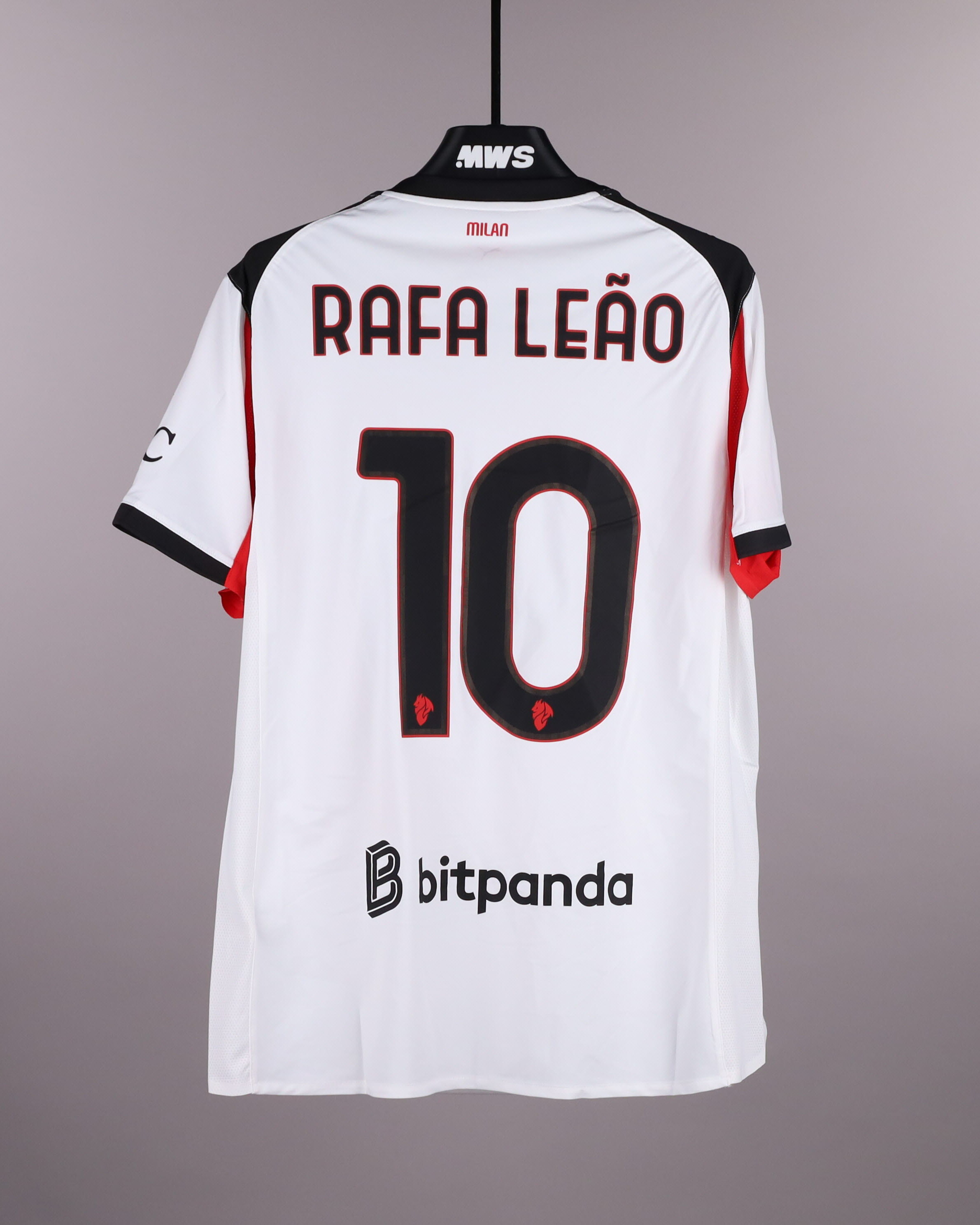 Rafael Leão AC Milan shirt