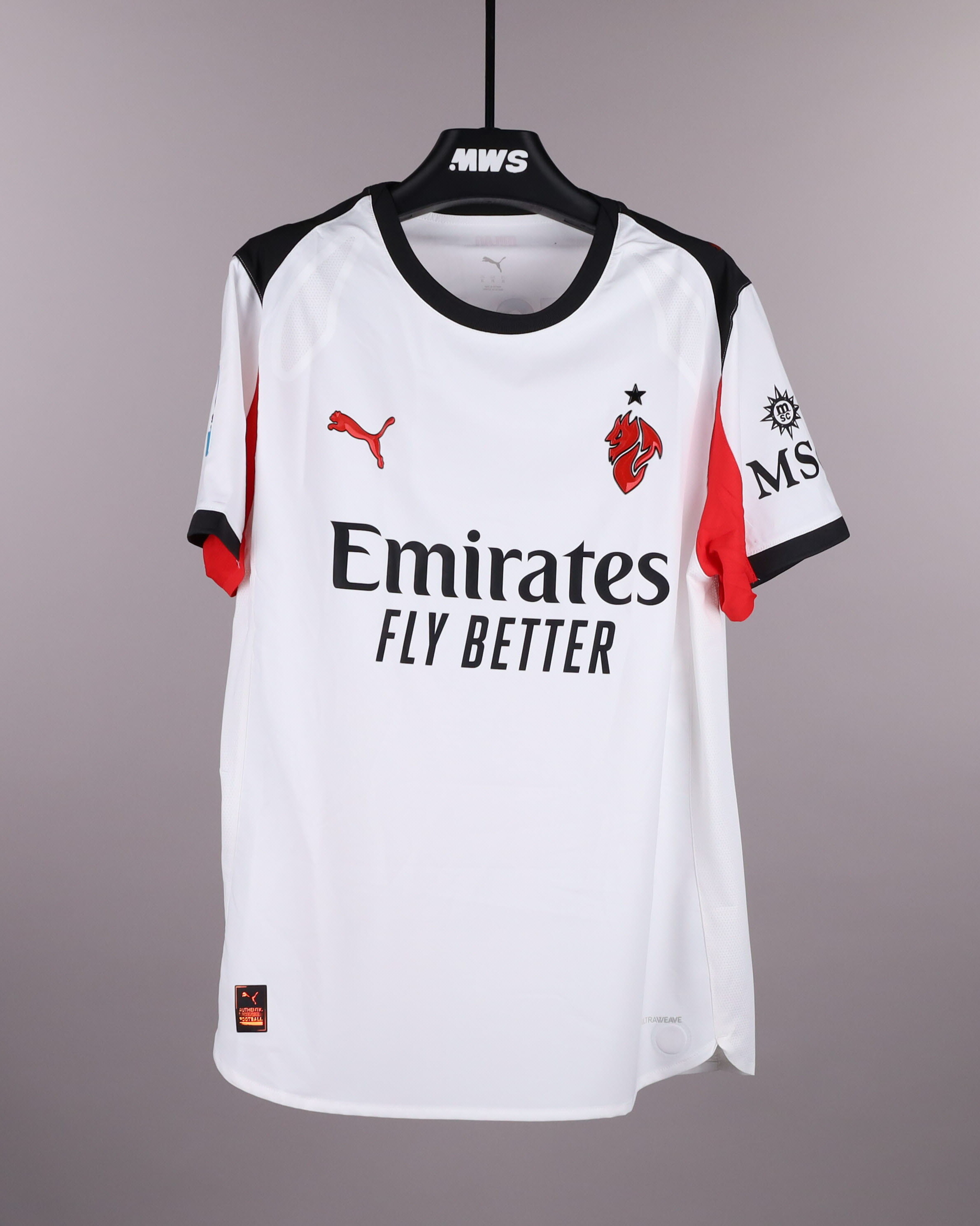 Rafael Leão AC Milan shirt