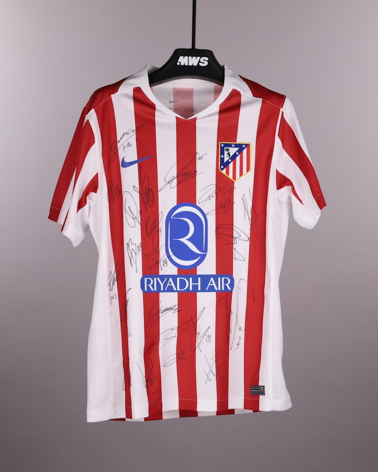 Squad Signed Shirt - 1