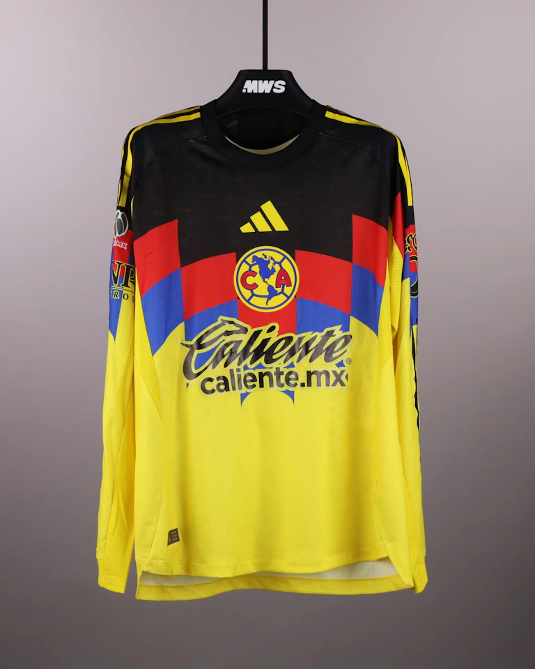 Patricio Salas Club América shirt