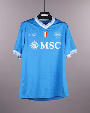 来自SSC Napoli的Giovanni Di Lorenzo球衣