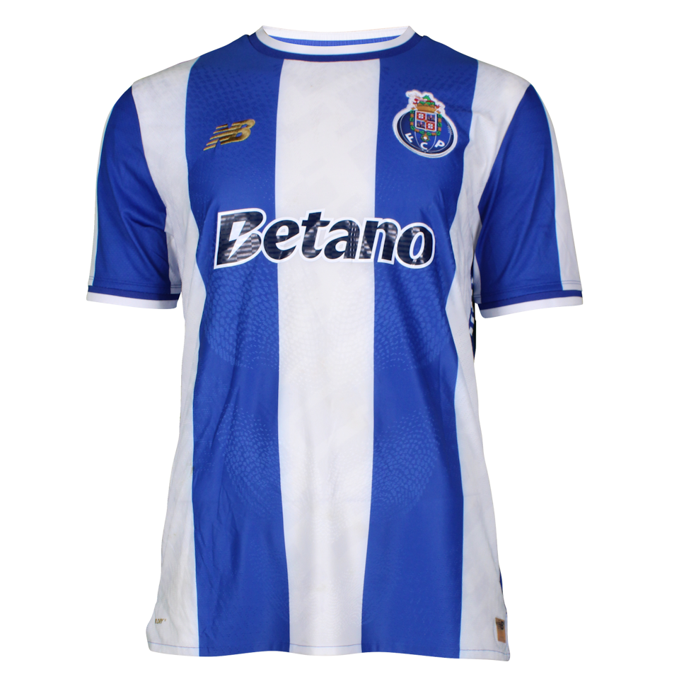 Jakub Kiwior FC Porto のシャツ