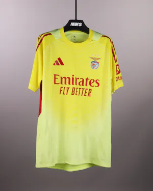 Anatoliy Trubin SL Benfica shirt