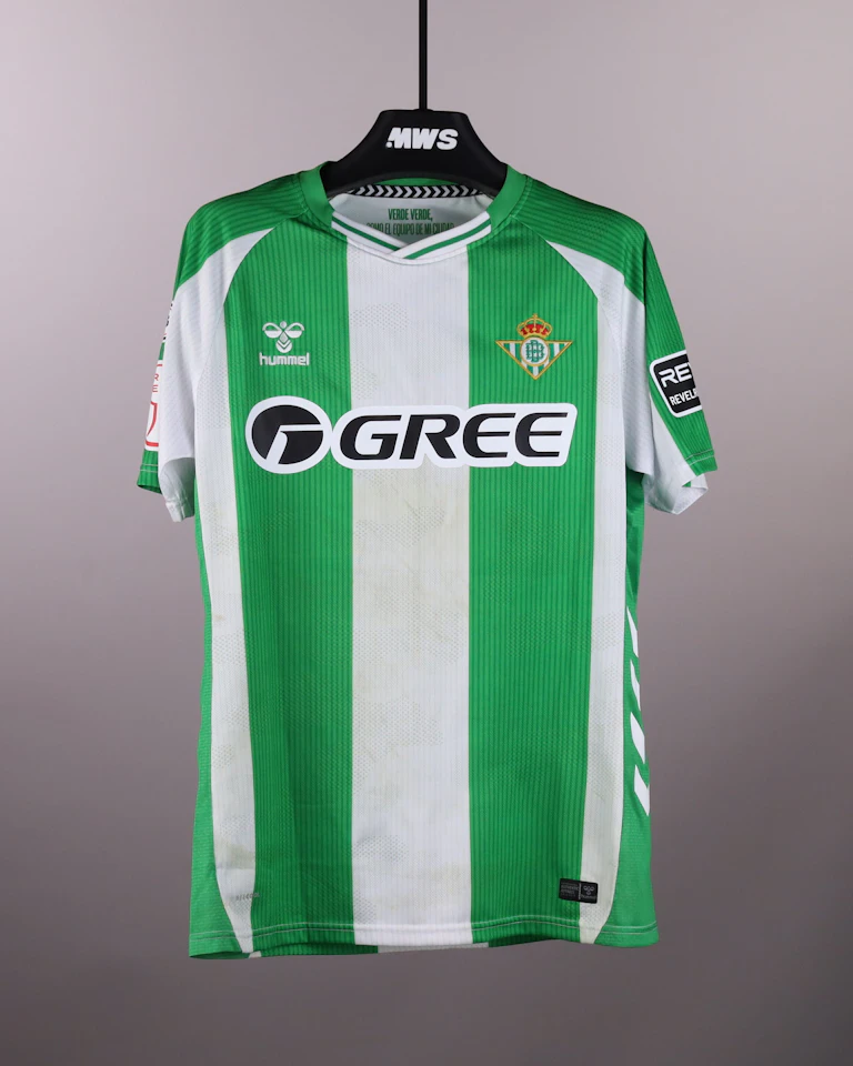 来自Real Betis的Pablo Fornals球衣