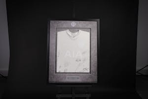 Limited Edition Framed Squad Signed Shirt - 4