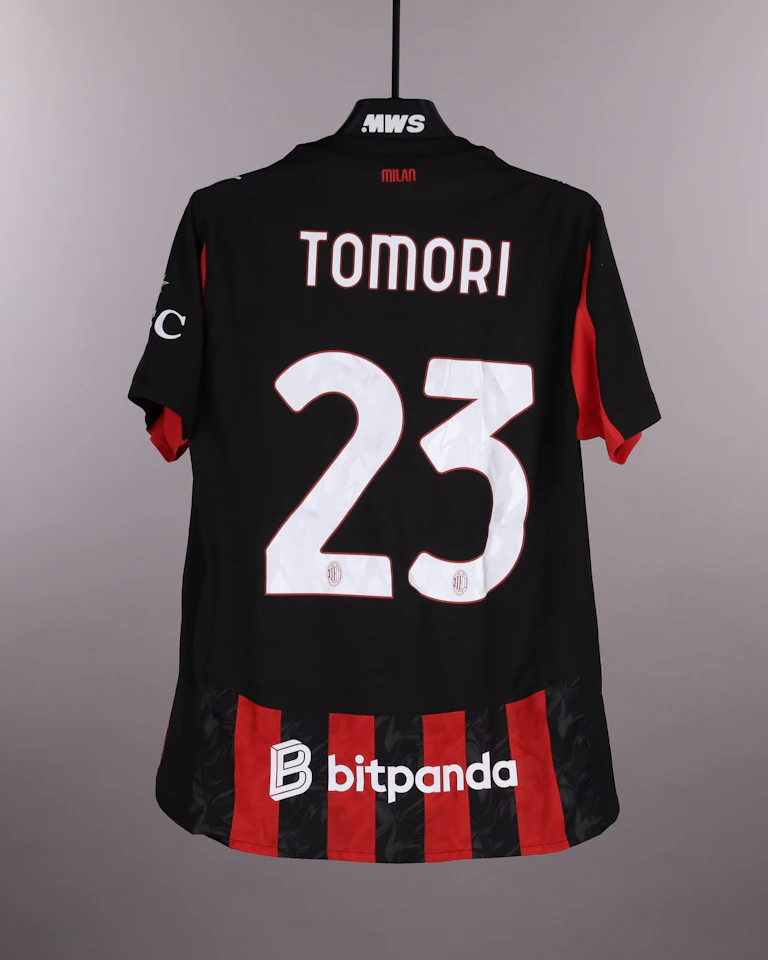 Fikayo Tomori AC Milan jersey