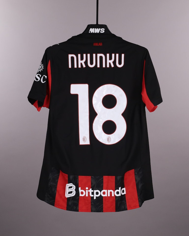 Christopher Nkunku AC Milan のシャツ