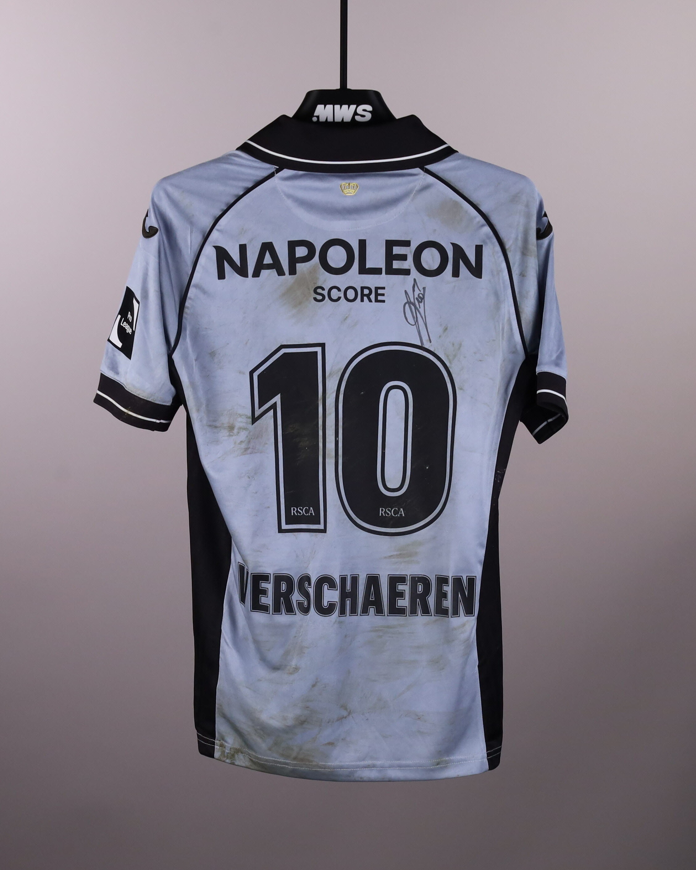 Yari Verschaeren RSC Anderlecht shirt