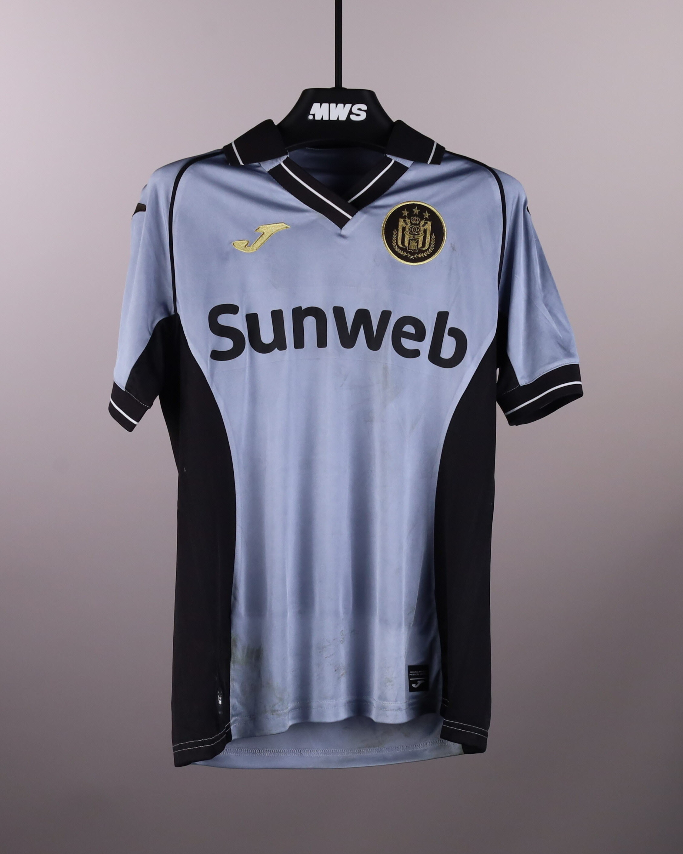 Yari Verschaeren RSC Anderlecht shirt