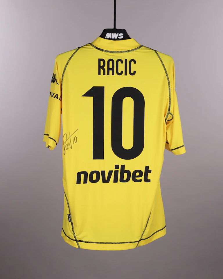 Uroš Račić Aris jersey