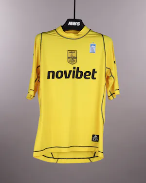Uroš Račić Aris jersey