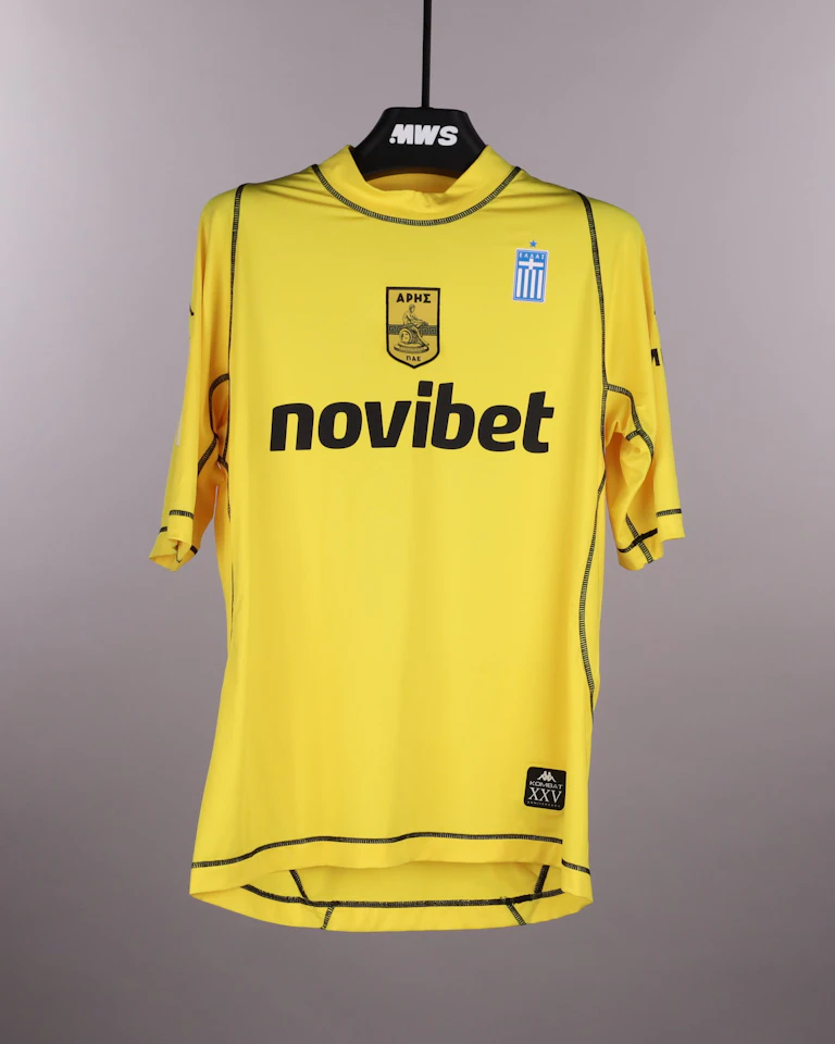 Uroš Račić Aris jersey