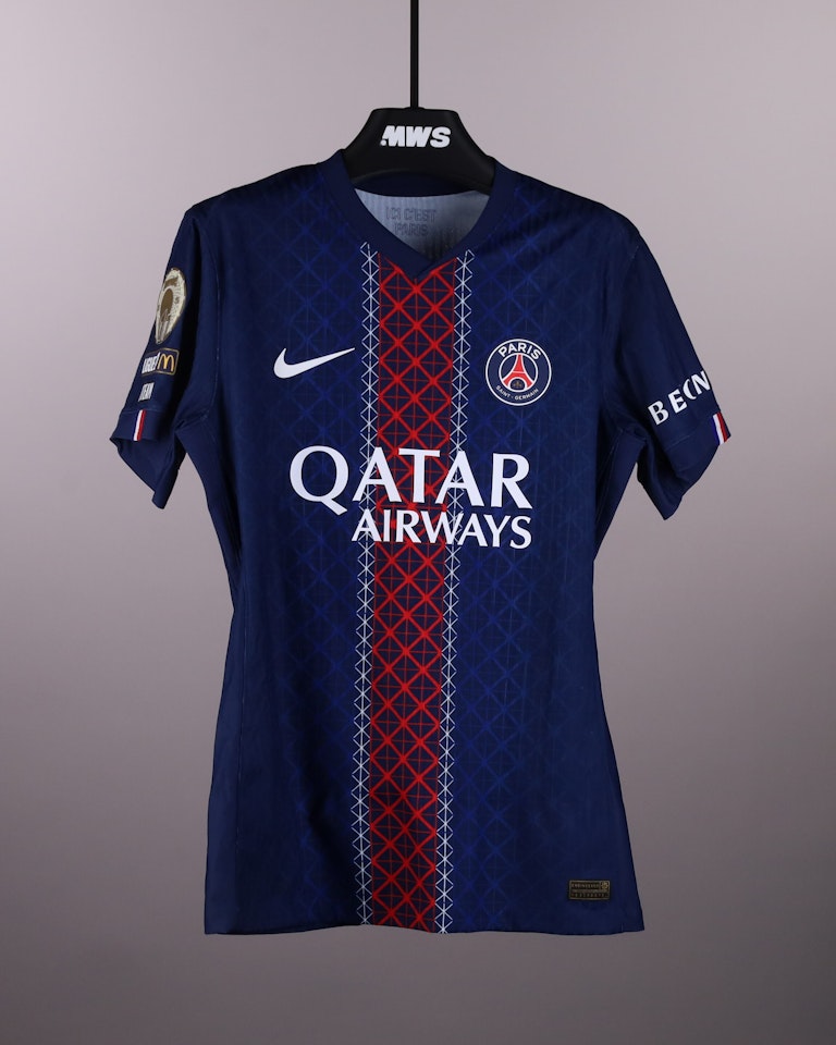 Shirt van Vitinha Paris Saint-Germain