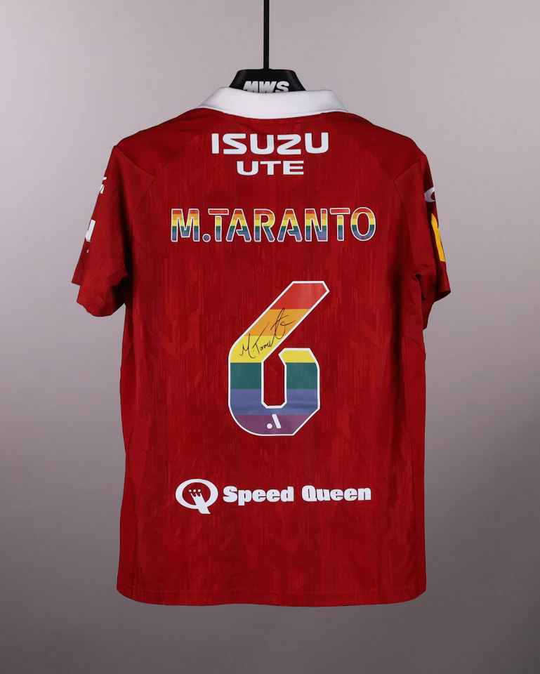 来自Adelaide United Women的Melissa Taranto球衣