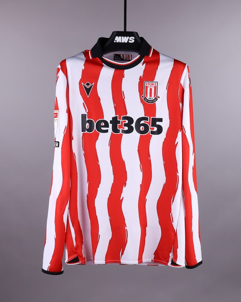 Tomáš Rigo Stoke City shirt