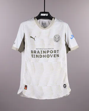 来自PSV的Jerdy Schouten球衣