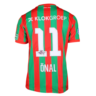 来自N.E.C.的Basar Onal球衣