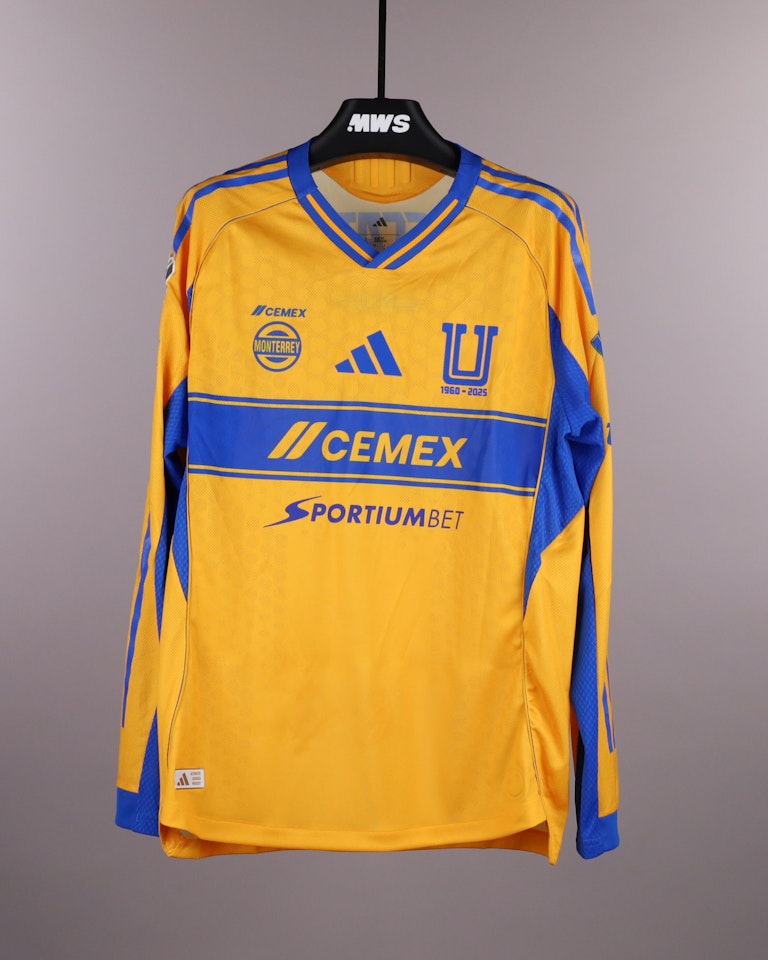Juan José Sánchez Purata Tigres UANL jersey